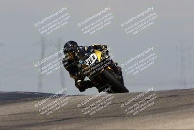 media/Aug-13-2023-CRA (Sun) [[1cfc37a6fb]]/Race 11 600 Superbike/Race/